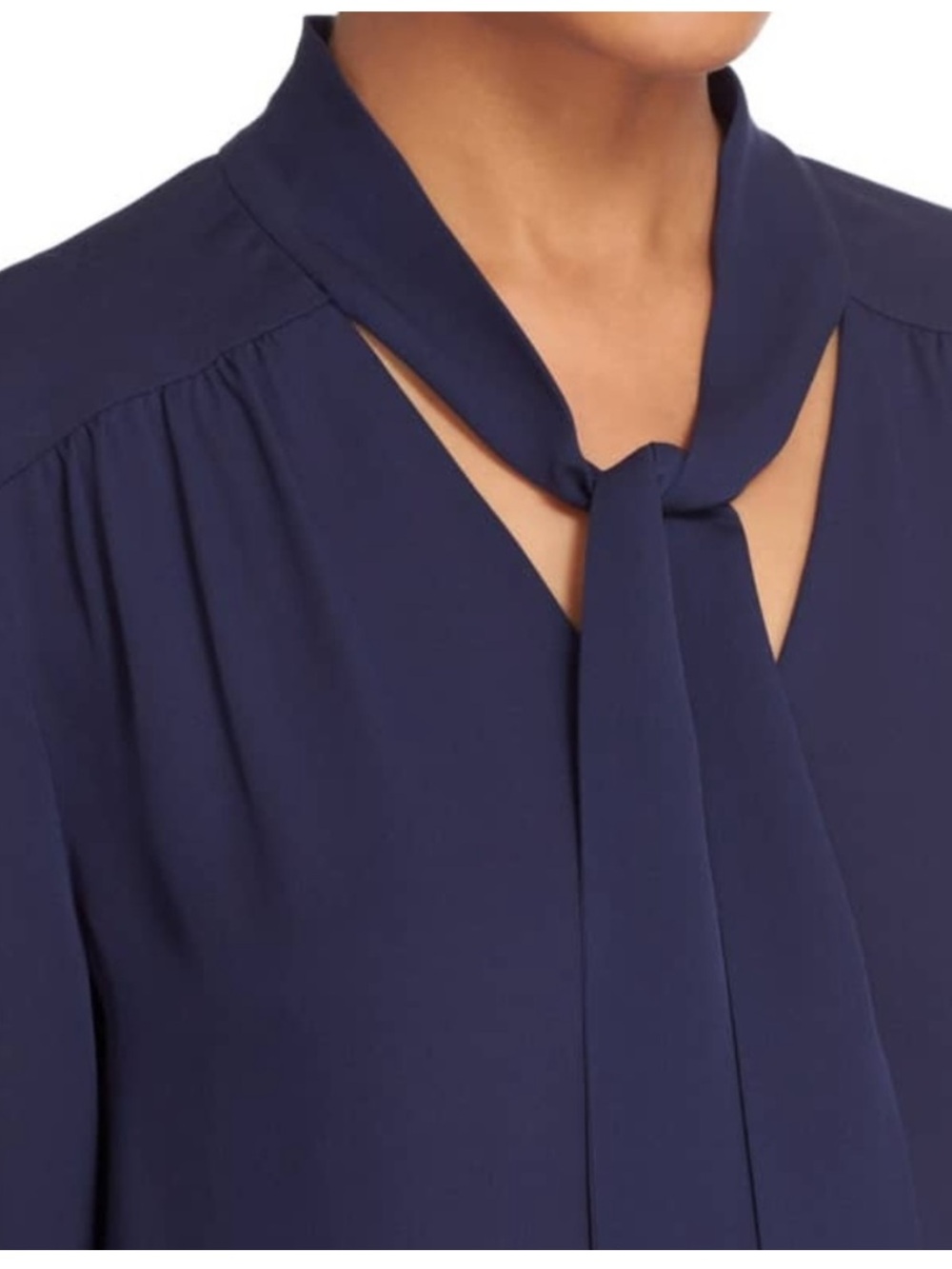 Diane Von Furstenberg 100% Silk Blouse Size 4 Navy Tie-Neck NWOT - Picture 2 of 15